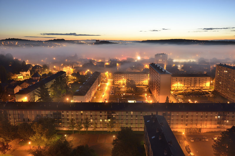 BELFORT: Levé du jour sous le brouillard 02.