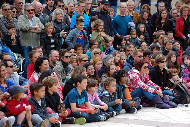 Spectacle de rue bon enfant