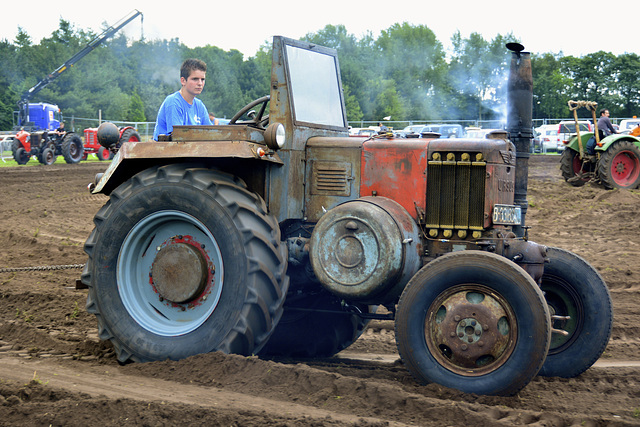 Oldtimerfestival Ravels 2013 – Ursus tractor