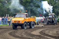 Oldtimerfestival Ravels 2013 – Unimog