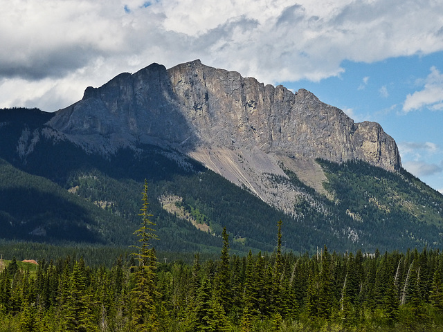 Mt. Yamnuska, Kananaskis