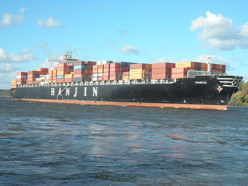 Containerschiff VENEZIA