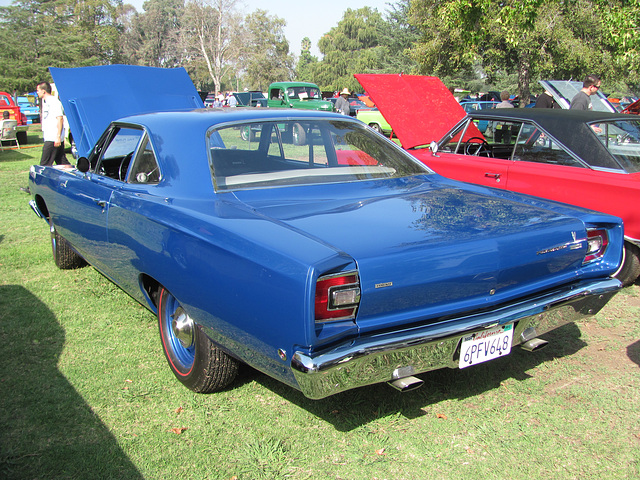 1968 Plymouth Hemi Road Runner