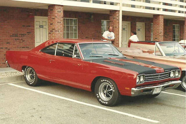 1969 Plymouth Hemi Road Runner