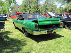 1969 Plymouth Road Runner 440 6BBL