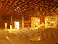 Musée national d'Histoire : l'escalier central