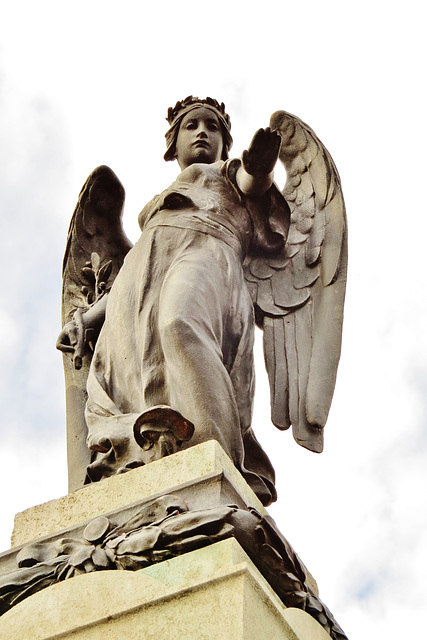 edward VII memorial water fountain, whitechapel road, london