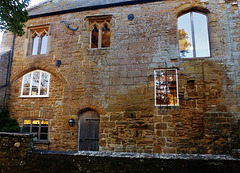 abbey gatehouse, abbotsbury, dorset