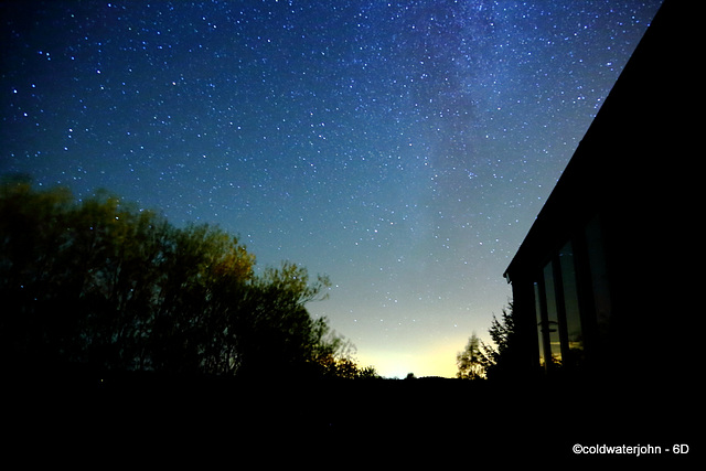 Starry, starry night...looking west - whoever told you that you can't take pictures in the dark? Manual setting F4 30 seconds ISO 8,000 with camera on tripod.