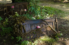 Unmade Bed - Garden Sculpture at Coughton Court