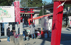 Cotton candy vendor and her daughter