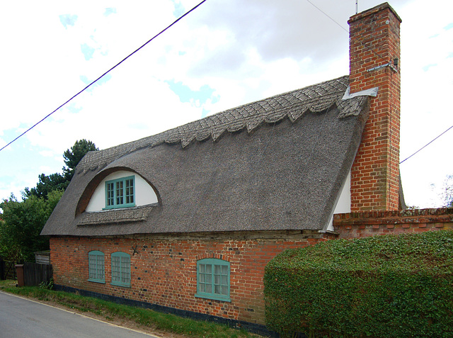 Thatched Cottage. The Street. Walberswick (4)