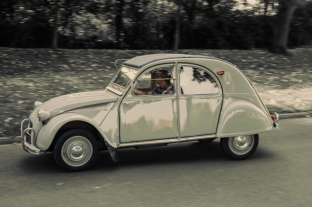 2 CV