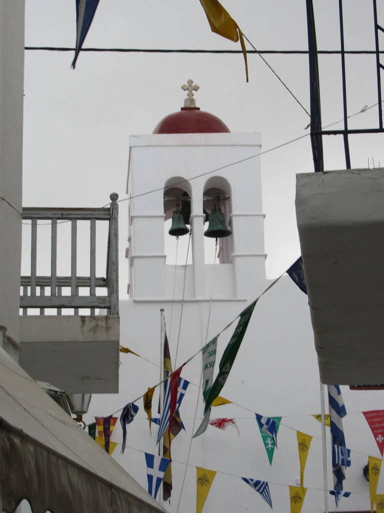 Rainy Mykinos