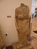 Musée national d'archéologie : statue de notable.