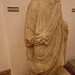 Musée national d'archéologie : statue de notable 2