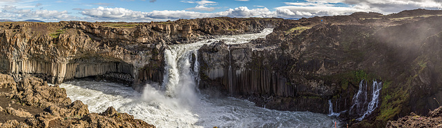 Aldeyjarfoss Panorama