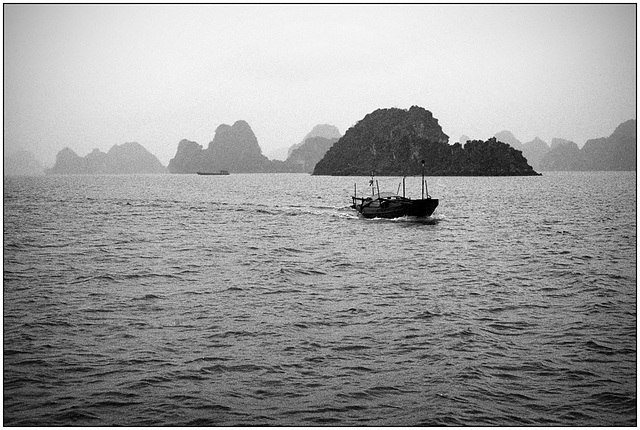 Ha Long .