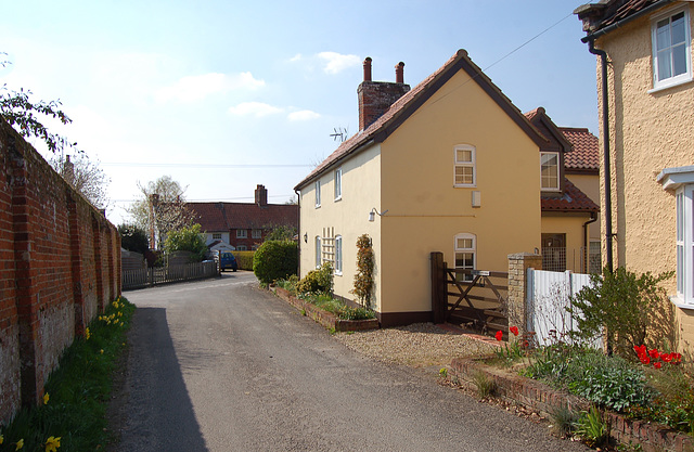 Church Lane, Bromeswell, Suffolk - Looking West