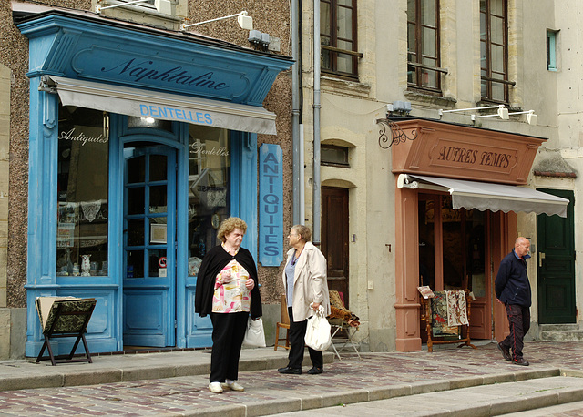 Shops and Shoppers in Bayeux - Sept 2010