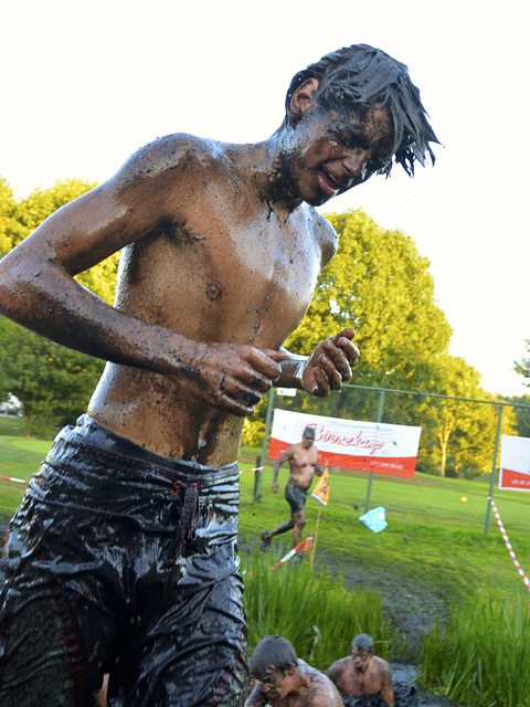 Poldercross Warmond 2013 – Mud in your eyes