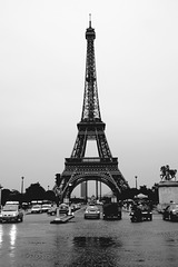 Tour Eiffel 0117 8 9 tonemapped