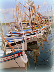 ...les "pointus" de Sanary,petit port ,très coquet...