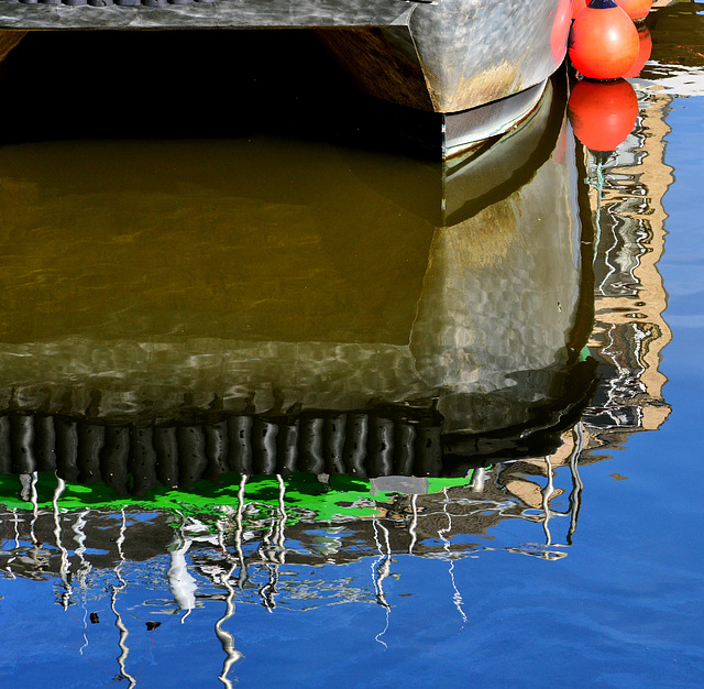 Reflections. St Peters Basin