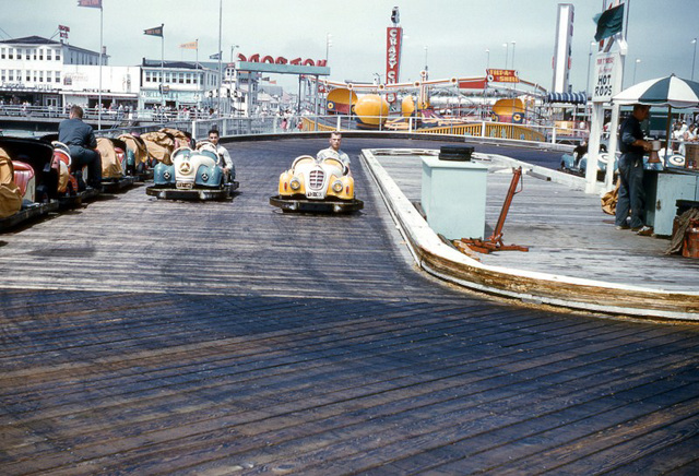 Hot Rods, Hunt's Pier, Wildwood, N.J.