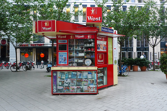 kiosk-1170354