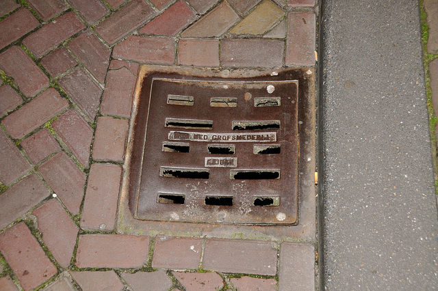 Drain cover of the Koninklijke Nederlandse Grofsmederij