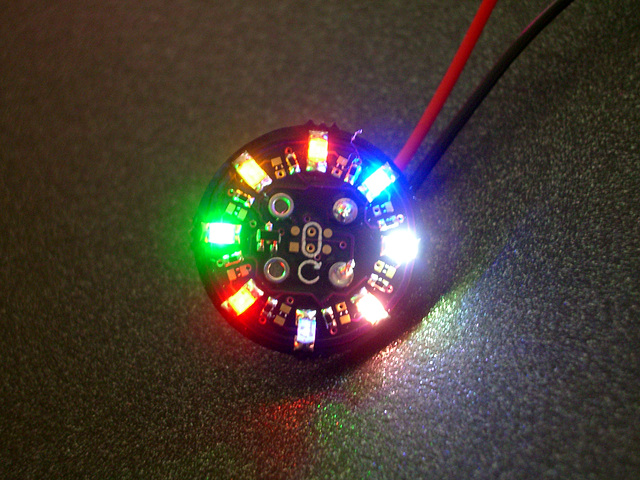Single-color-LED Coat Button variant - Demo