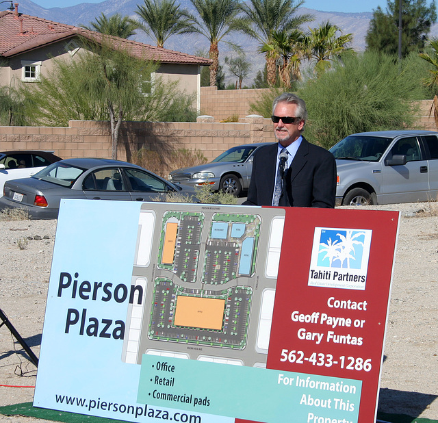 Pierson Plaza Groundbreaking - Geoff Payne (3235)