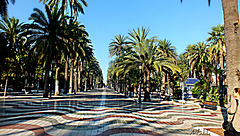 Jardin de la place de Mellila. (territoire espagnole)