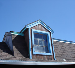 Pier Shades window.