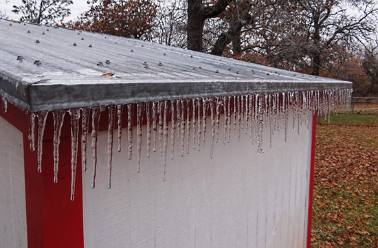 Icing 23-11-13 on the well house