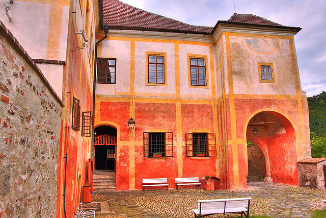 Zlatá Koruna Monastery_2