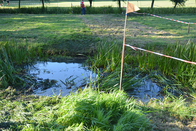 Poldercross Warmond 2013 – Ditch after the runners have passed