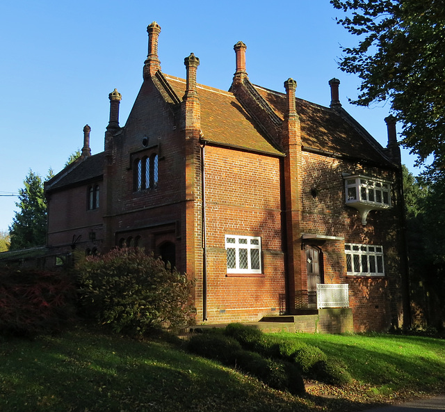 queen mary chapel, south weald essex