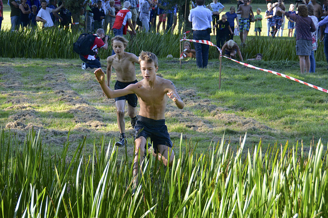 Poldercross Warmond 2013 – Front runner of the youth race