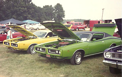 1971 Dodge Charger Super Bees