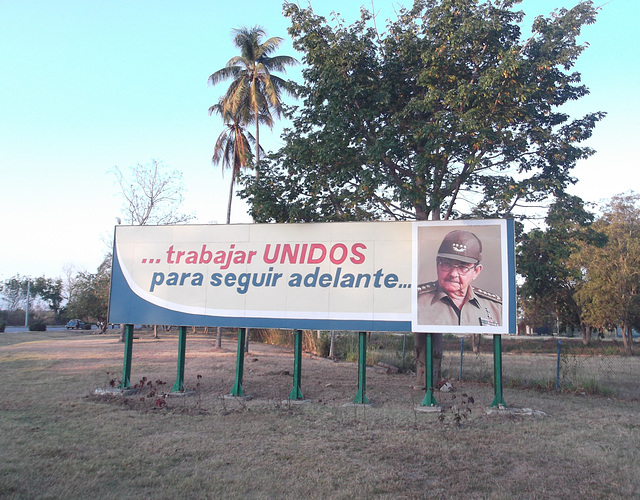 Trabajar UNIDOS para seguir adelante .....