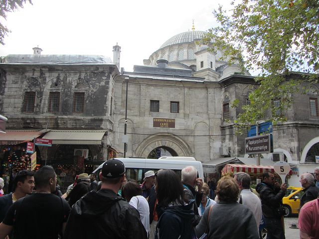 Entry to the famous Grand Bazaar.