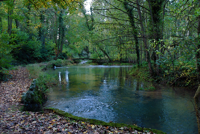 Au choix le petit pont de bois