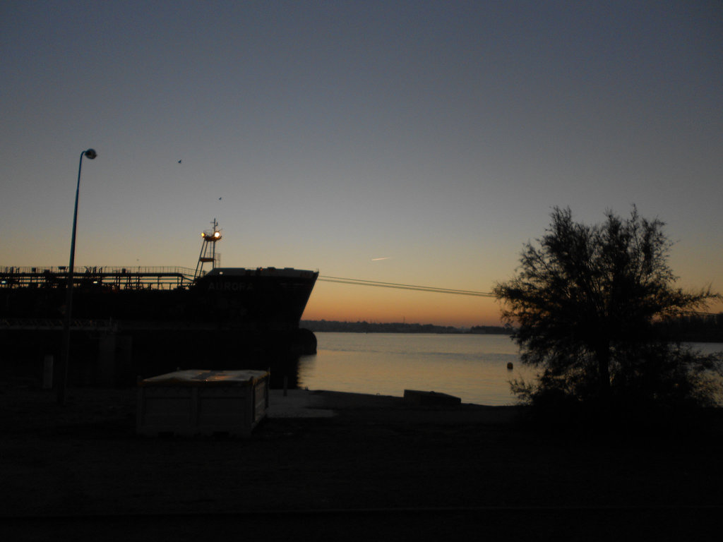lever du soleil sur le port