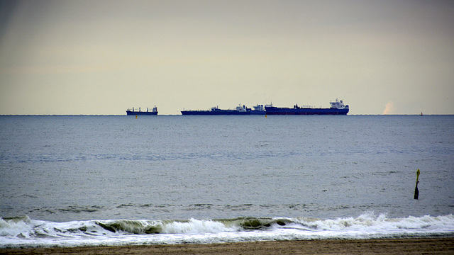 Freighters for the coast of Scheveningen