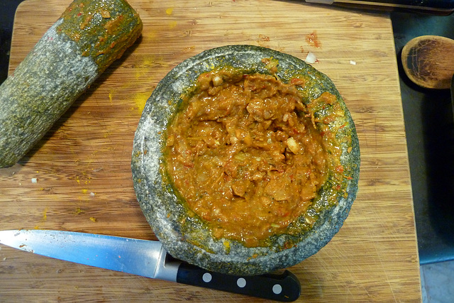 Cooking a simple Indonesian curry 7