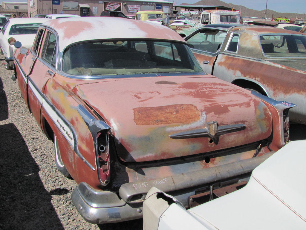 1955 Chrysler New Yorker DeLuxe