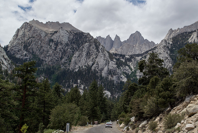 Whitney Portal road (0371)