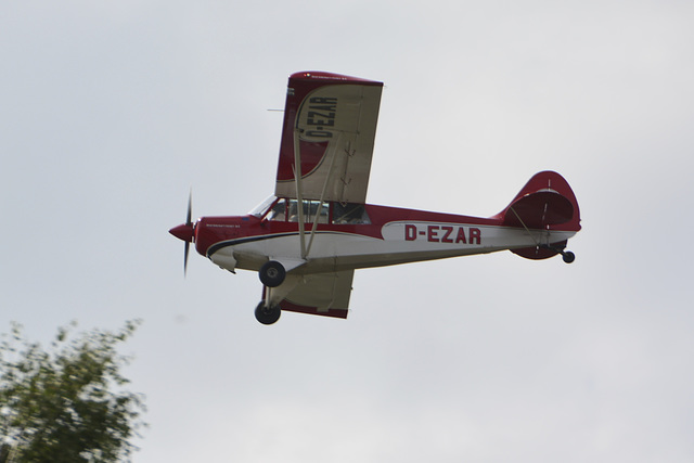 Oldtimerfestival Ravels 2013 – Airplane